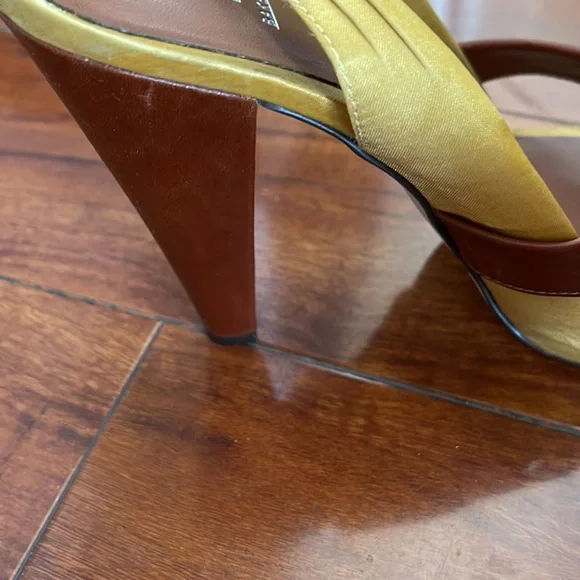 BAKERS HIGH HEELS - Picture 5 of 5